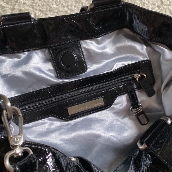 Kenneth Cole large pleather crossbody handbag - Picture 9 of 15